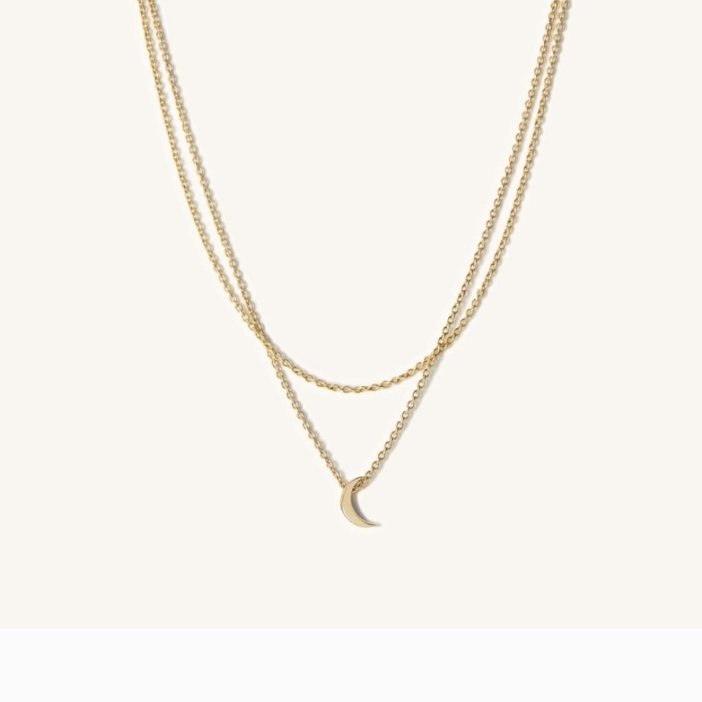 Elegant Vermeil Gold Crescent Moon Necklace